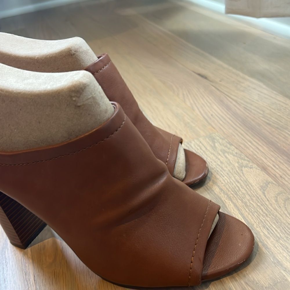 Mossimo Peep Toe Heeled Booties - Picture 5 of 6